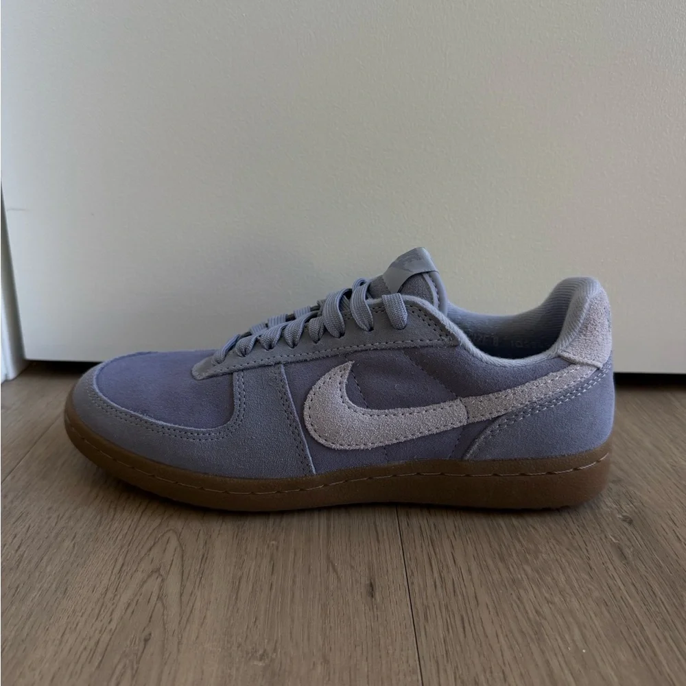 Nike Lavender Suede Low-Top Sneakers with Gum Sole